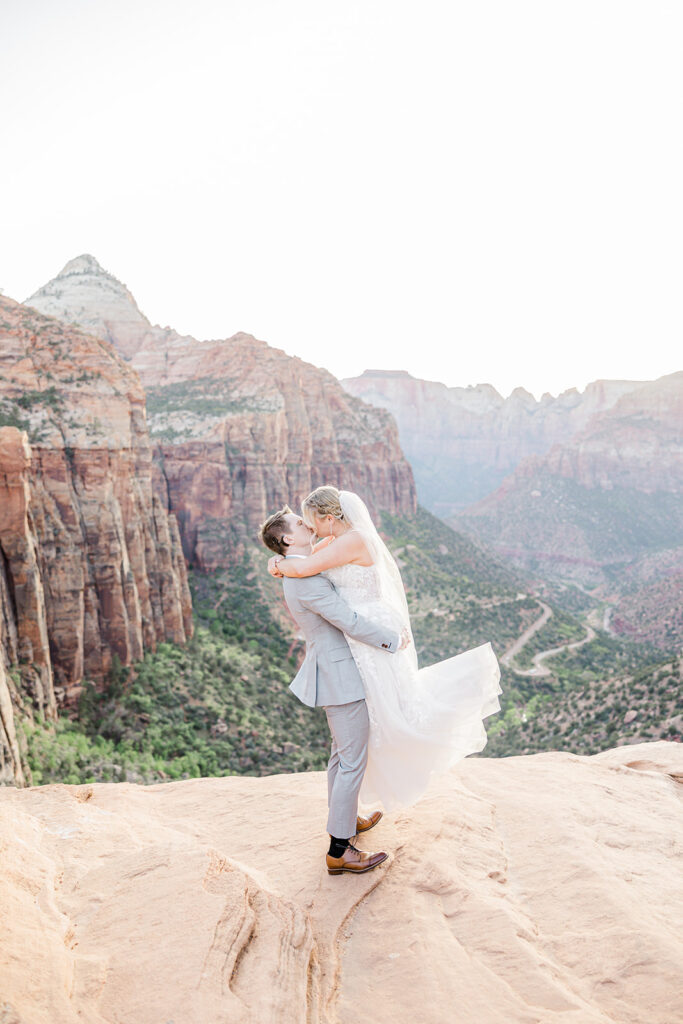 A Guide to Stunning Wedding Photos in Zion National Park UT