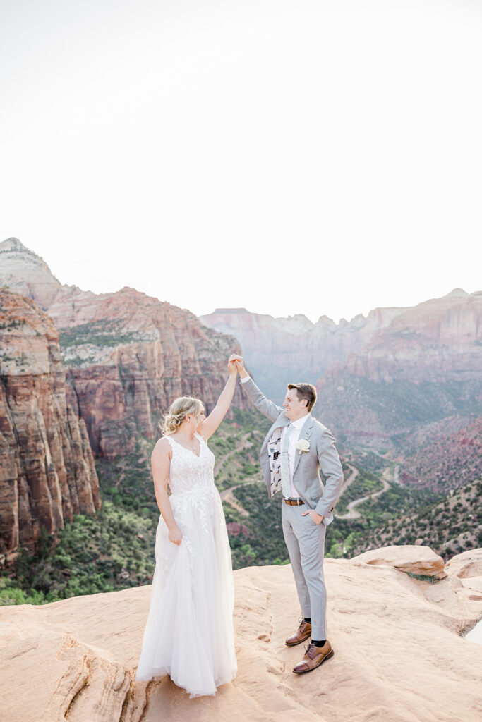 A Guide to Stunning Wedding Photos in Zion National Park UT