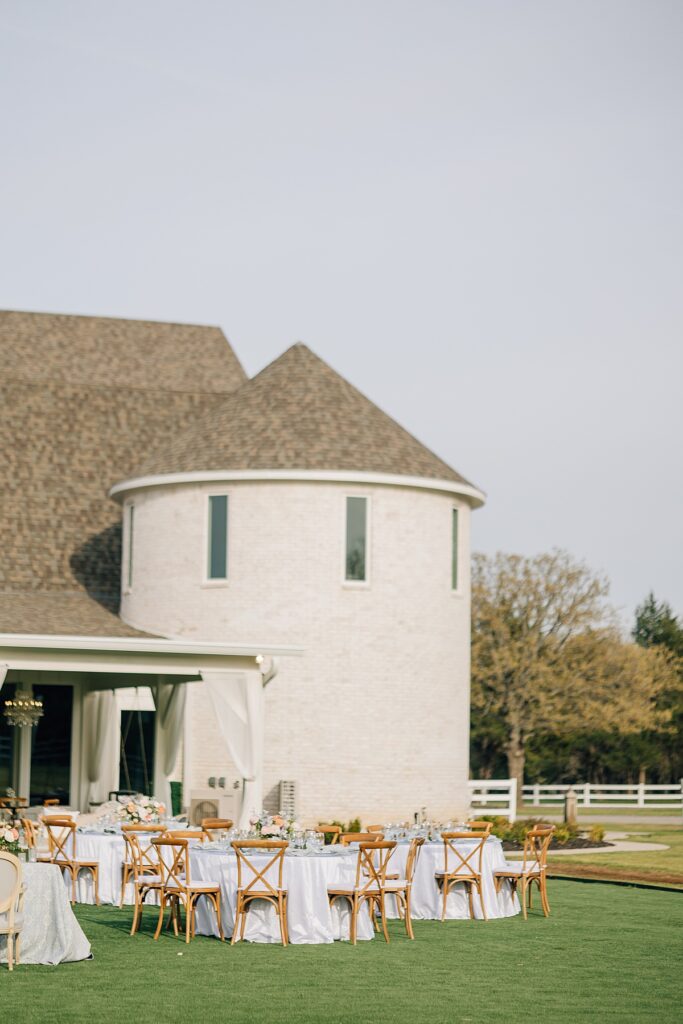 A French Farmhouse Wedding Venue to Add a Touch of Romance to Your Big Day