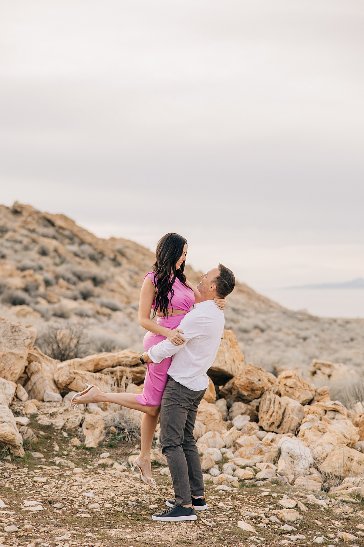 https://jackiesiggardphotography.com/wp-content/uploads/2023/04/utah-photographer_0882.jpg